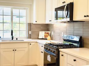 15675 Liberty Street, San Leandro CA 94578