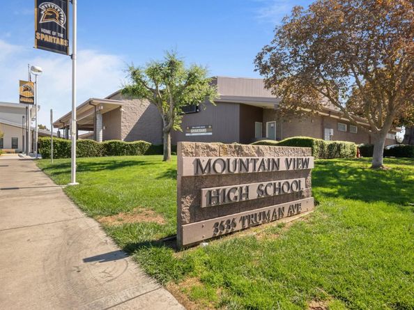 932 Lundy Lane, Los Altos CA 94024
