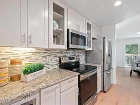932 Lundy Lane, Los Altos CA 94024