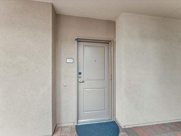 912 Campisi Way 115, Campbell CA 95008