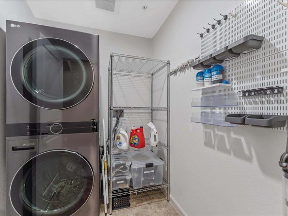 912 Campisi Way 115, Campbell CA 95008