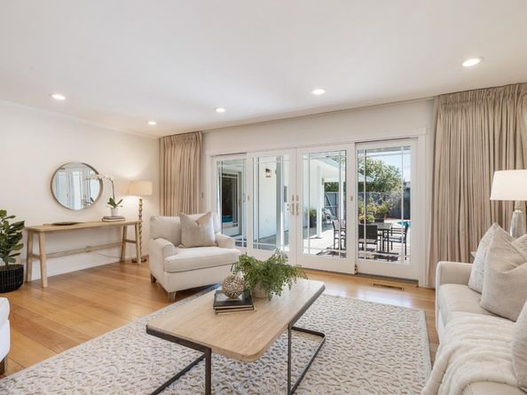 822 Amber Lane, Los Altos CA 94024