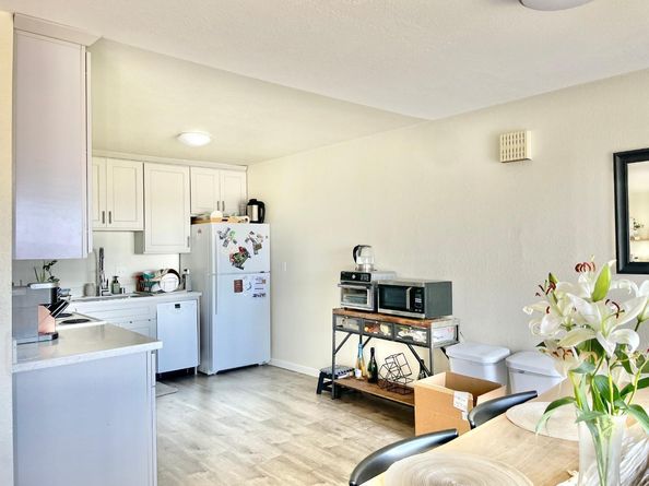 7039 Geary Boulevard, San Francisco CA 94121