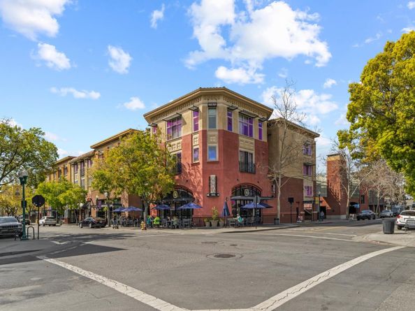 390 N 1st Street 2, Campbell CA 95008