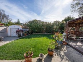 18 Yarnall Place, Redwood City CA 94063