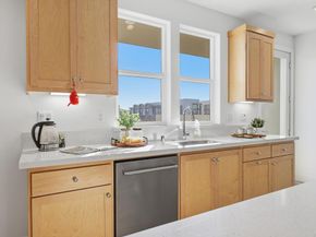 3675 Broadcast Common, Fremont CA 94538