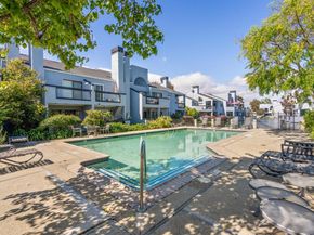 72 Cape Hatteras Court, Redwood City CA 94065