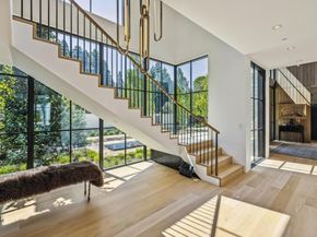 196 Patricia Drive, Atherton CA 94027