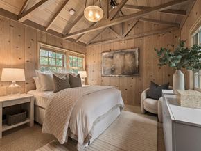 1200 Woodland Avenue, Menlo Park CA 94025
