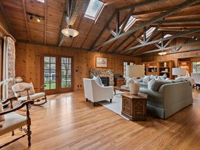 1200 Woodland Avenue, Menlo Park CA 94025