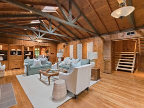 1200 Woodland Avenue, Menlo Park CA 94025