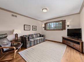 1200 Woodland Avenue, Menlo Park CA 94025