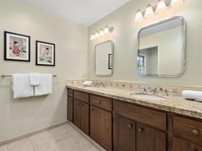 1200 Woodland Avenue, Menlo Park CA 94025