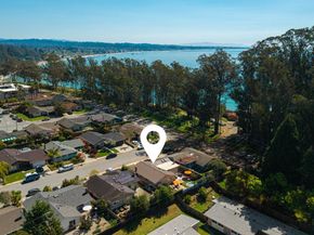 105 Wesley Street, Capitola CA 95010
