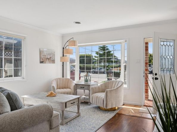 359 Grove Street, Half Moon Bay CA 94019