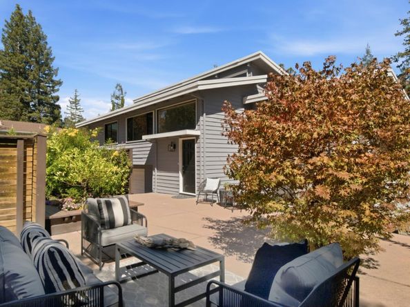 911 Mears Court, Stanford CA 94305