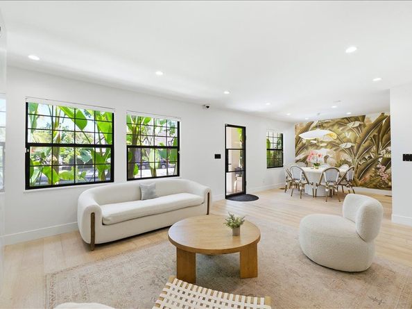 1031 Almanor Avenue, Menlo Park CA 94025