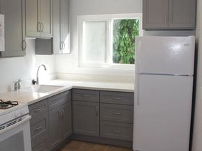 885 Laurel Avenue, Belmont CA 94002