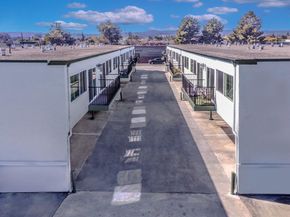 N Bayshore, San Mateo CA 94401