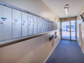 N Bayshore, San Mateo CA 94401