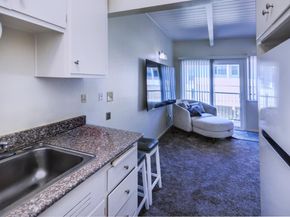 N Bayshore, San Mateo CA 94401