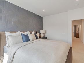 2857 Josephine Lane, Palo Alto CA 94303