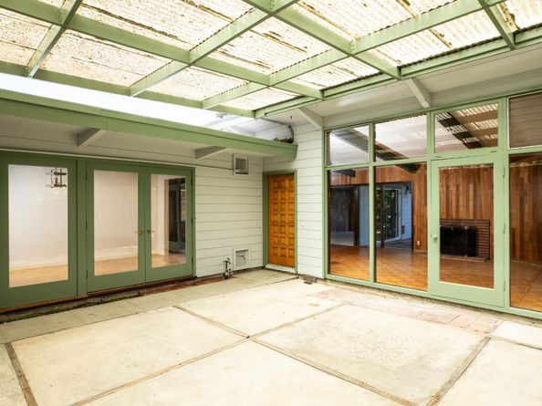 3161 Emerson Street, Palo Alto CA 94306