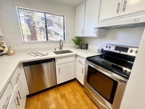 1001 E Evelyn Terrace 132, Sunnyvale CA 94086