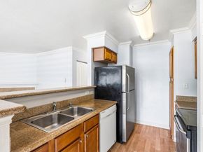 41 Grandview Street 208, Santa Cruz CA 95060