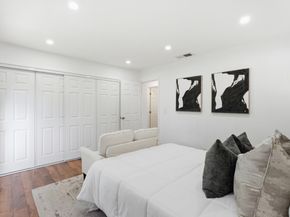 209 Red Oak Drive A, Sunnyvale CA 94086