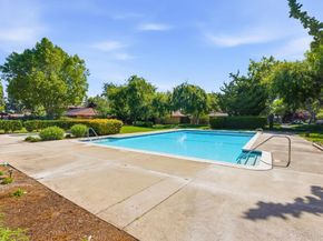 209 Red Oak Drive A, Sunnyvale CA 94086