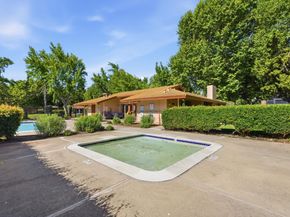 209 Red Oak Drive A, Sunnyvale CA 94086