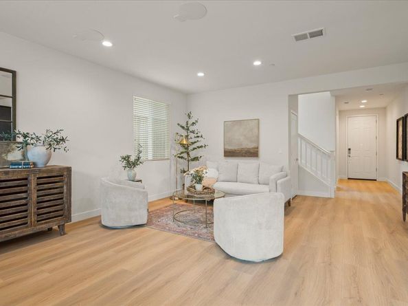 1320 Qualteri Way, Gilroy CA 95020
