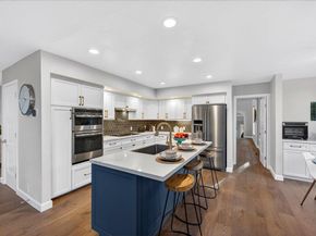 100 Sleeper Avenue, Mountain View CA 94040