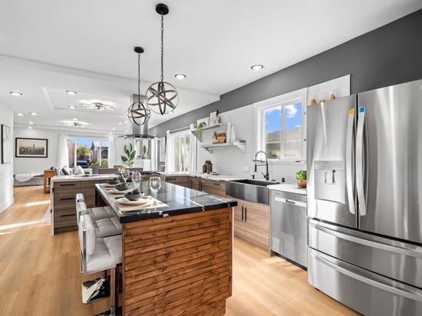 2707 Monticello Avenue, Oakland CA 94619