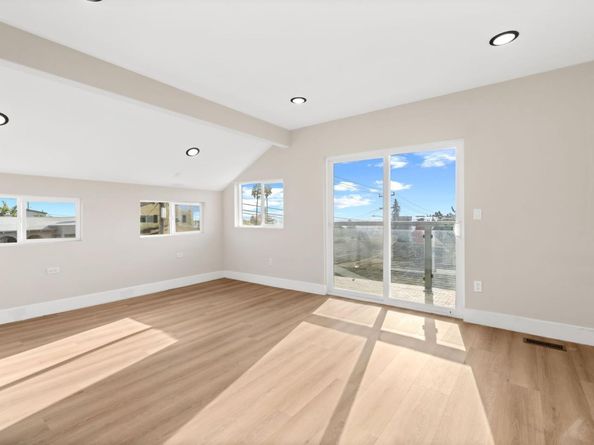 2707 Monticello Avenue, Oakland CA 94619
