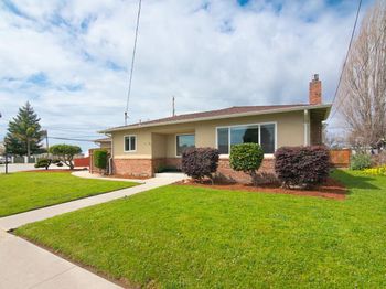 90 Beverly Drive