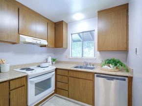 50 E Middlefield Road 40, Mountain View CA 94043