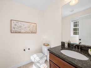 4 Kensington Way 4, Tewksbury MA 01876