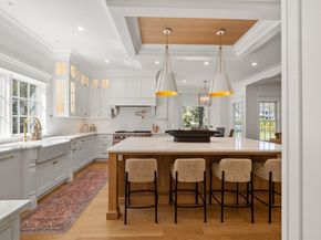 1 Tuttle Lane, Lynnfield MA 01940