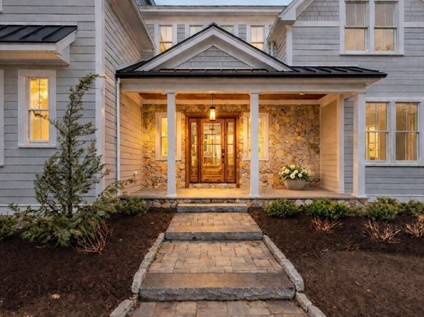 320 Concord Avenue, Lexington MA 02421
