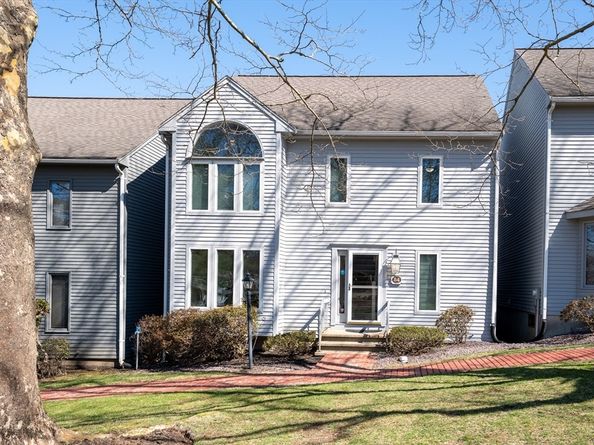 84 Kim Ter 84, Stoughton MA 02072