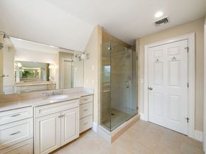 41 Chesterton Rd, Wellesley MA 02481