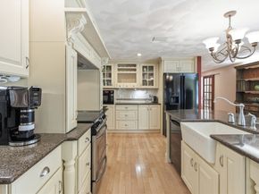 15 Nichols Street, North Reading MA 01864
