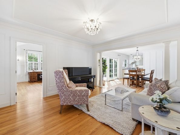 136 Cedar St, Lexington MA 02420