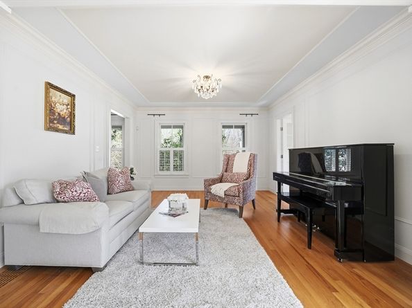 136 Cedar St, Lexington MA 02420