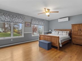 16 Flint Pond Rd, Worcester MA 01604