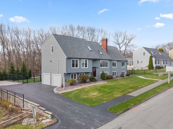 16 Flint Pond Rd, Worcester MA 01604
