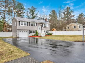 13 Brookside Dr, Billerica MA 01821