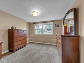 13 Brookside Dr, Billerica MA 01821